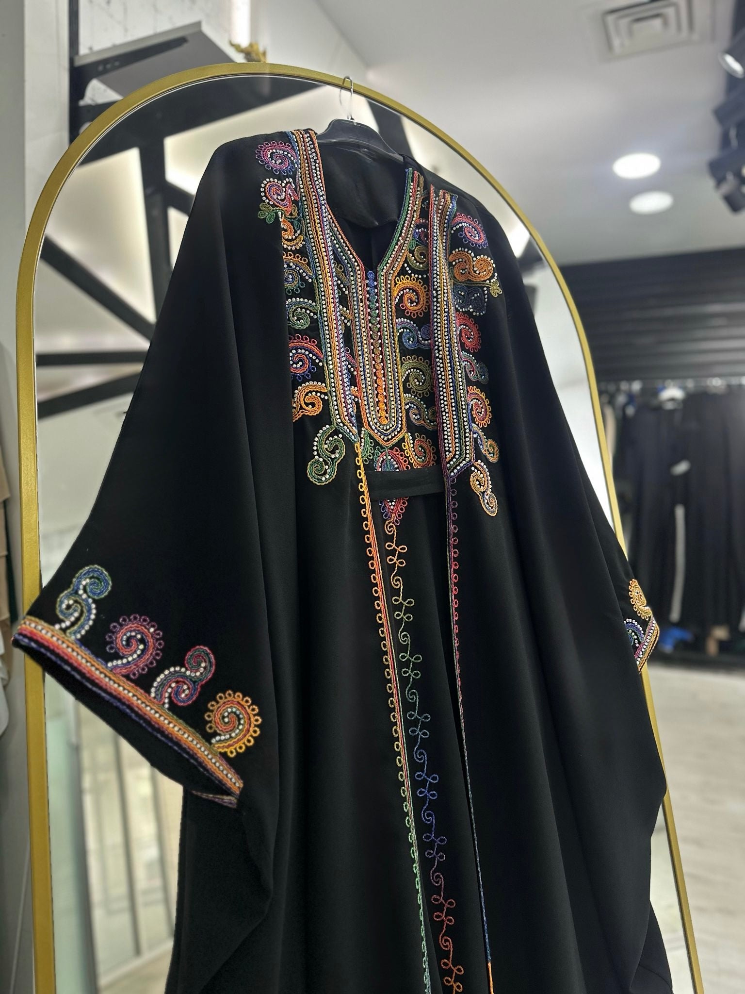 Şeyha abaya takımı siyah, işlemeli, resmi yazlık abaya takımı